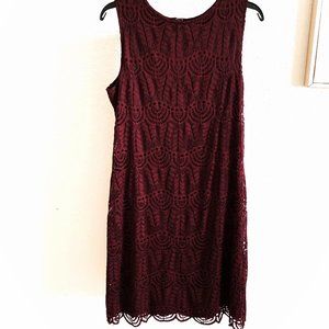 Beautiful Lace Burgundy dress